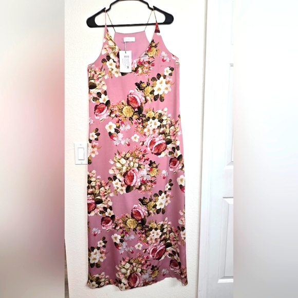 La Selva Women's Silk Floral  Maxi Dress  Slit Sides Strapy Sleeve Lightweight S - Picture 1 of 14
